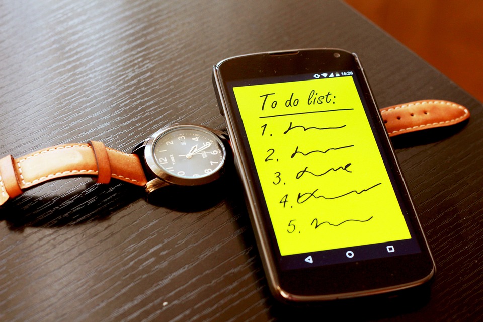 Why You Should Prepare Your To-Do Lists the Night Before