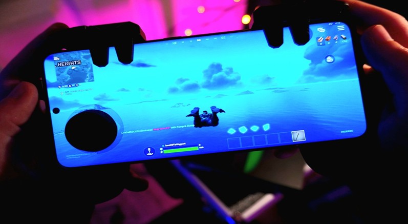 Why smartphone gaming could be the perfect escape for you