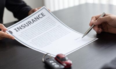 term insurance vs life insurance, compare term and life insurance, differences between term and whole life, best life insurance plans, term insurance benefits, life insurance coverage options, affordable term insurance, life insurance policy comparison, term vs permanent insurance